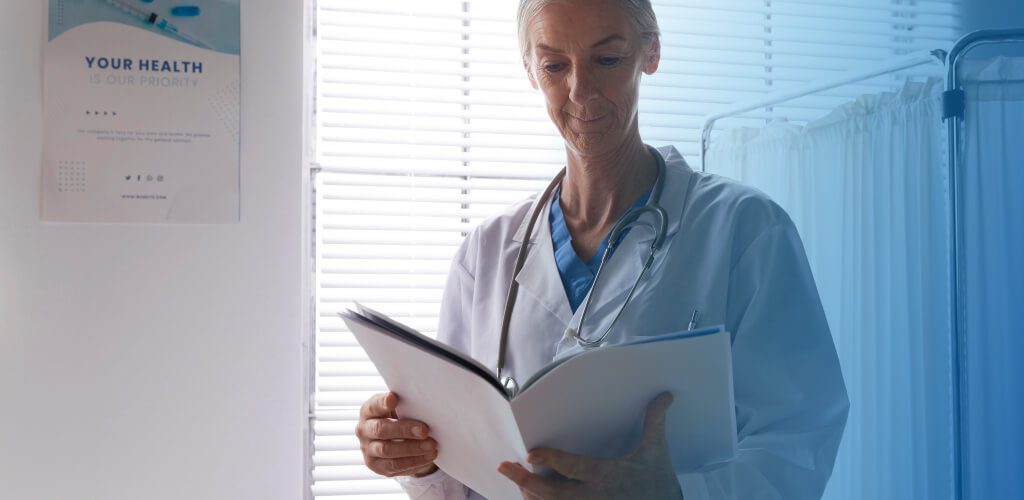 5 erros contábeis que custam caro ao médico. Da malha fina na DMED à confusão patrimonial: saiba como evitar multas pesadas e proteger seu patrimônio.